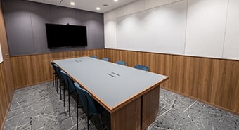 会議室1B（8名用）：ビジネスエアポート田町