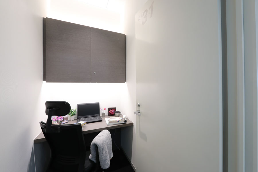 ビジネスエアポート青山_1名用BOOTH