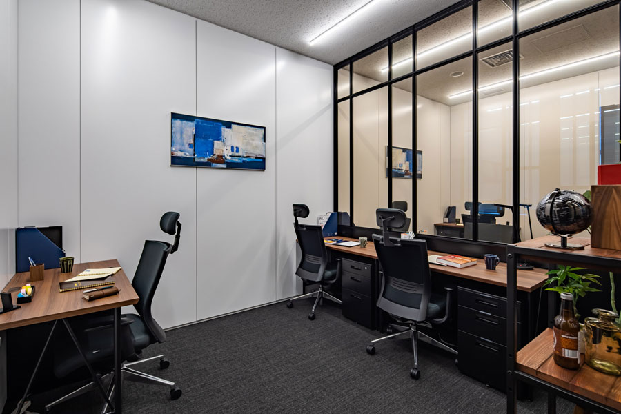 ビジネスエアポート新橋_3名用ROOM