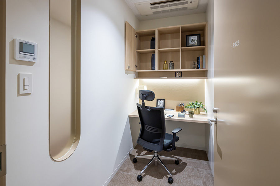 ビジネスエアポート新宿三丁目_1名用ROOM