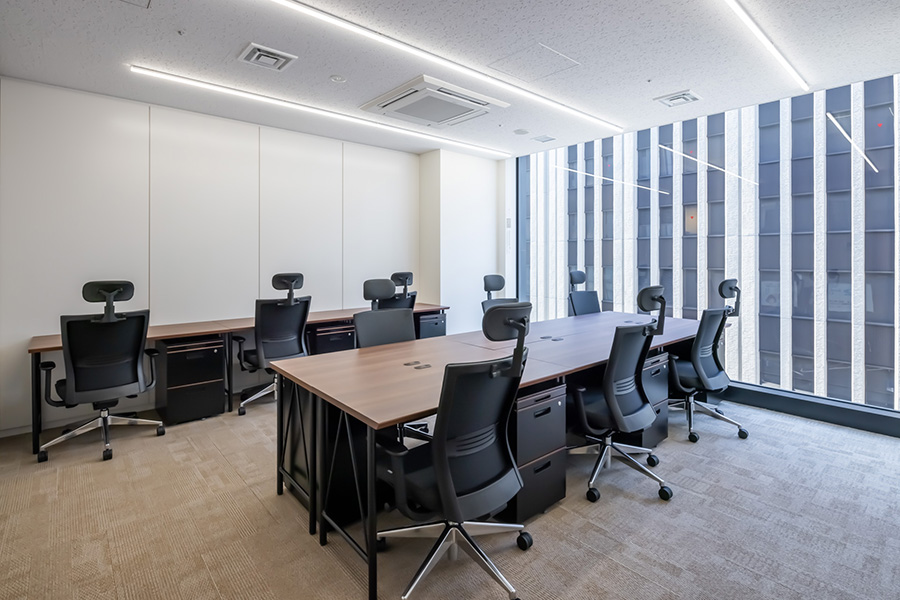 ビジネスエアポート新宿三丁目_9名用ROOM